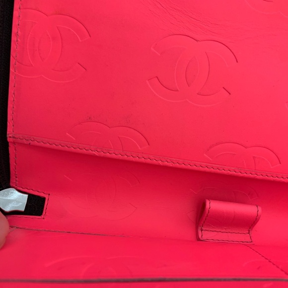 💯authentic chanel cambon calfskin organizer wallet🖤💗 with COA - Picture 3 of 11